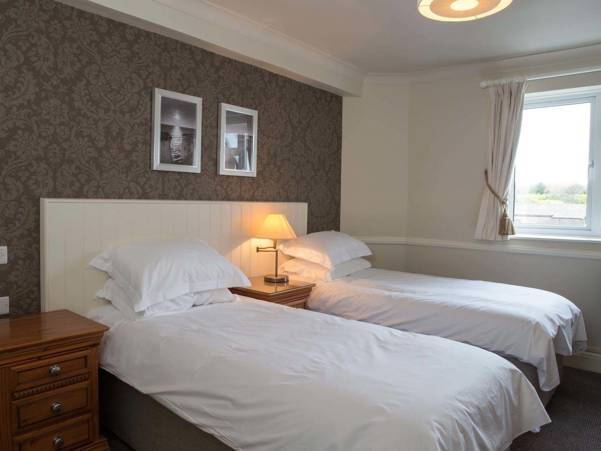 Botany Bay Hotel Broadstairs Exteriör bild